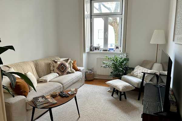 House sit in Lisbon, Portugal