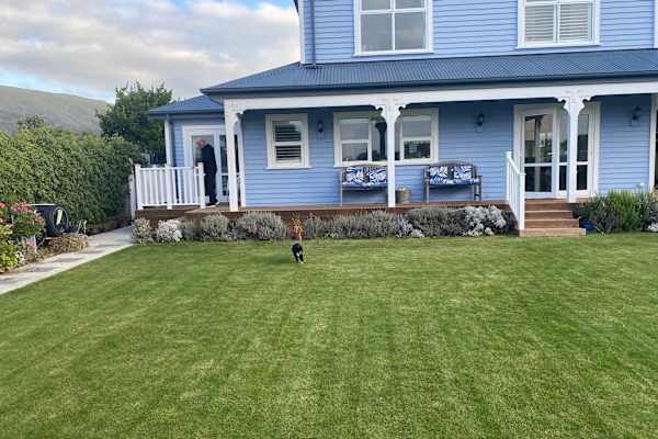 House sit in Sumner, New Zealand