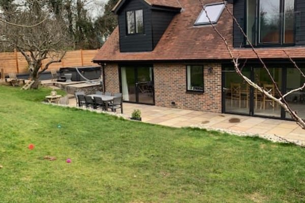 House sit in Canterbury, United Kingdom