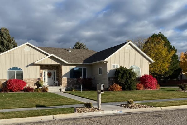 House sit in Idaho Falls, ID, US