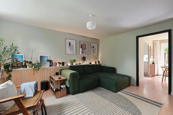 House sit in Basingstoke, United Kingdom