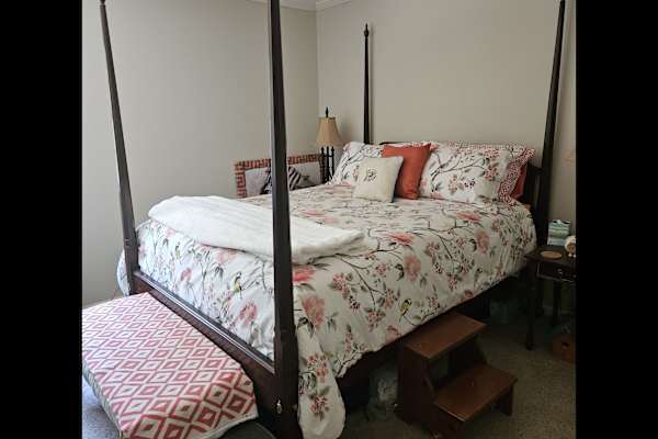 House sit in Yorktown, VA, US