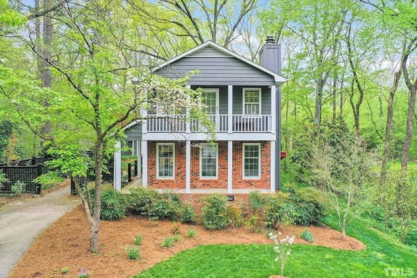 House sit in Chapel Hill, NC, US