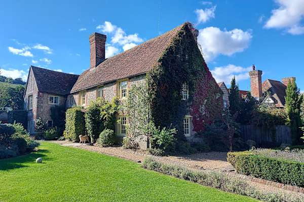 House sit in Eastbourne, United Kingdom