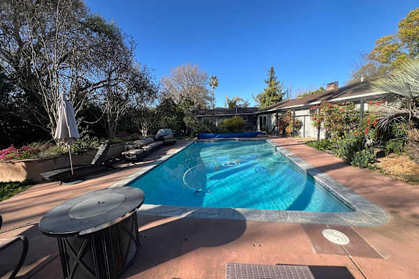 House sit in Walnut Creek, CA, US