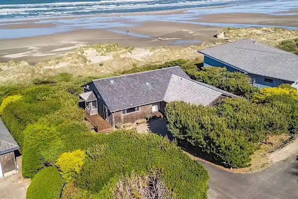 House sit in Waldport, OR, US