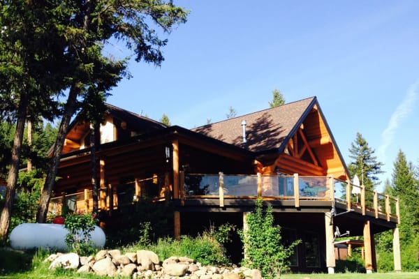 House sit in Lumby, BC, Canada