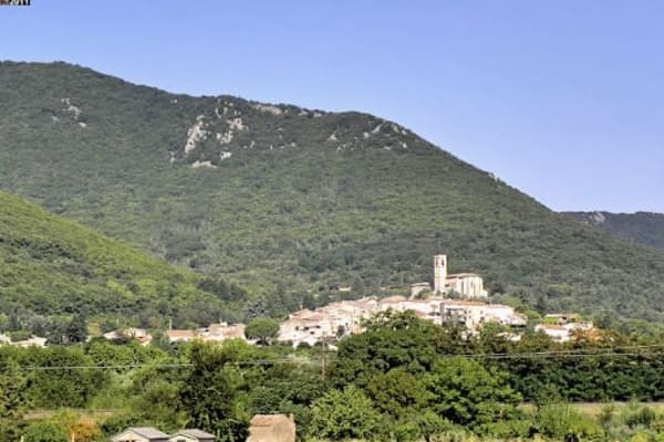 House sit in Lodève, France