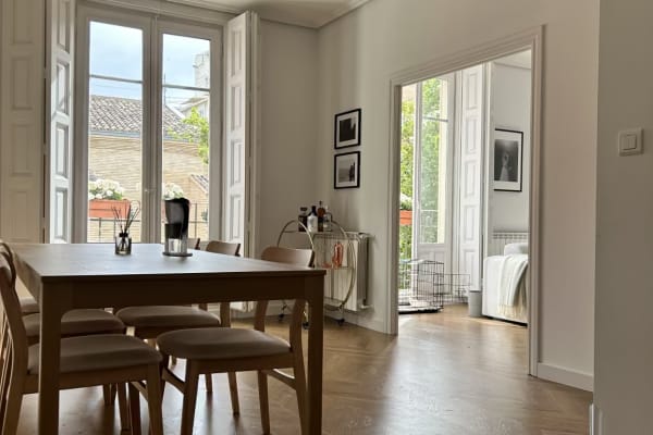 House sit in Zaragoza, Spain