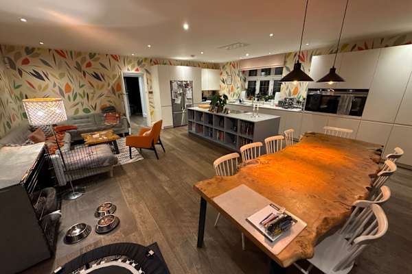 House sit in London, United Kingdom