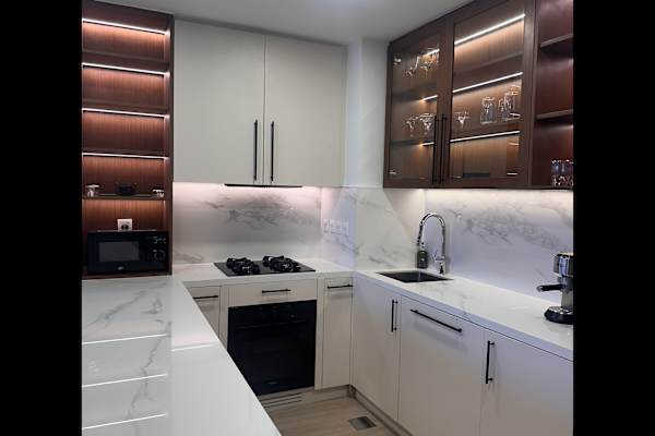 House sit in Dubai, United Arab Emirates