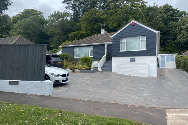 House sit in Torquay, United Kingdom