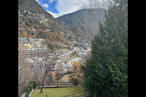 House sit in Andorra la Vella, Andorra