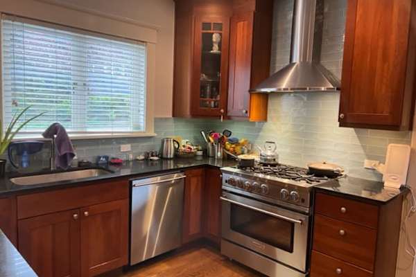 House sit in Seattle, WA, US