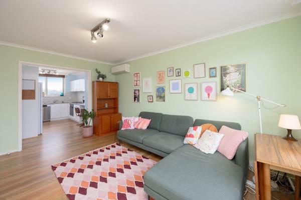 House sit in Melbourne, VIC, Australia