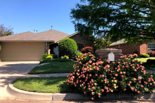 House sit in Norman, OK, US
