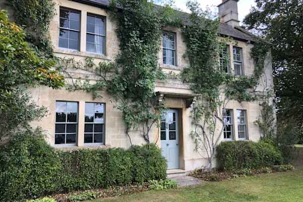 House sit in Southwick, United Kingdom