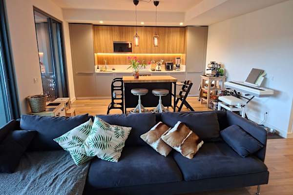 House sit in Algés, Portugal