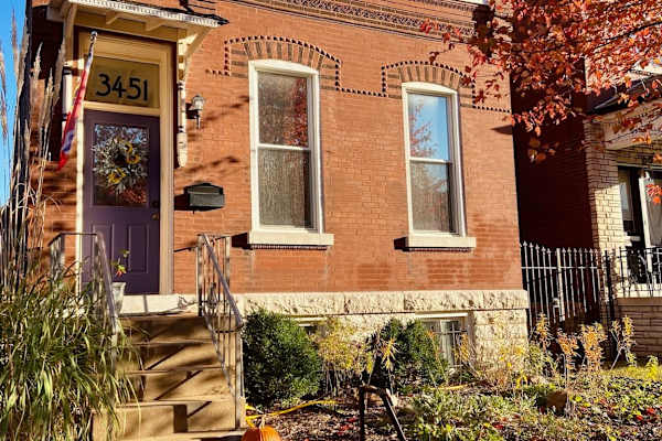 House sit in St. Louis, MO, US