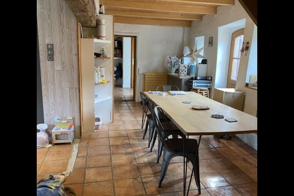 House sit in Saint-Forgeux, France