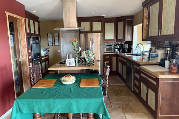 House sit in Carlsbad, CA, US
