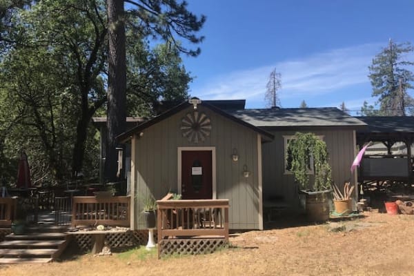 House sit in Sly Park, CA, US