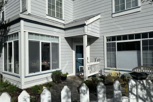 House sit in Richmond, CA, US