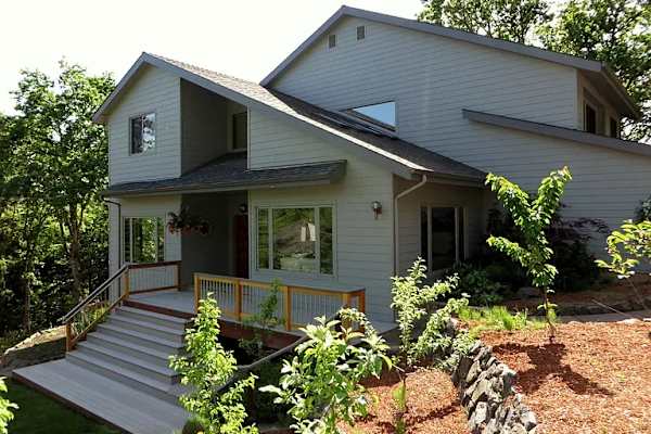 House sit in Eugene, OR, US