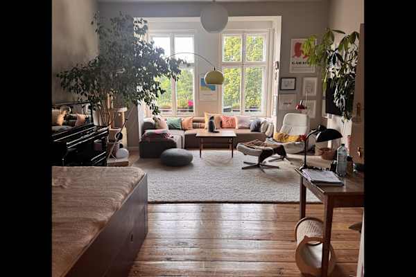 House sit in Berlin, Germany