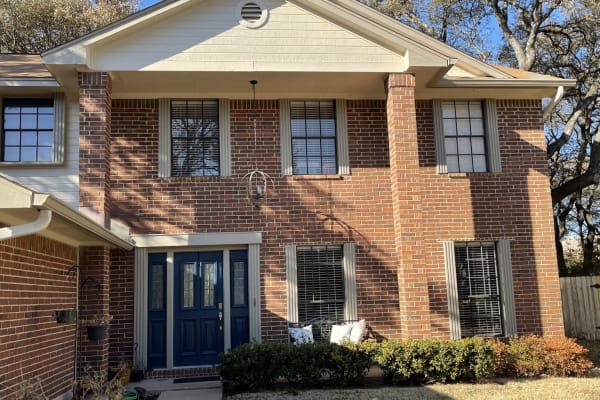 House sit in Austin, TX, US