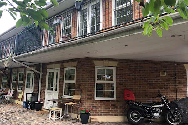 House sit in London, United Kingdom