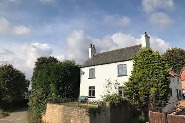 House sit in Mansfield, United Kingdom