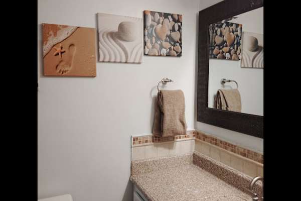 House sit in Woodbine, GA, US