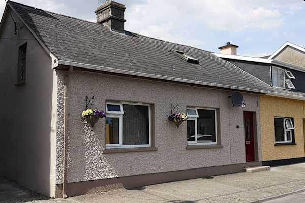 House sit in Portumna, Ireland