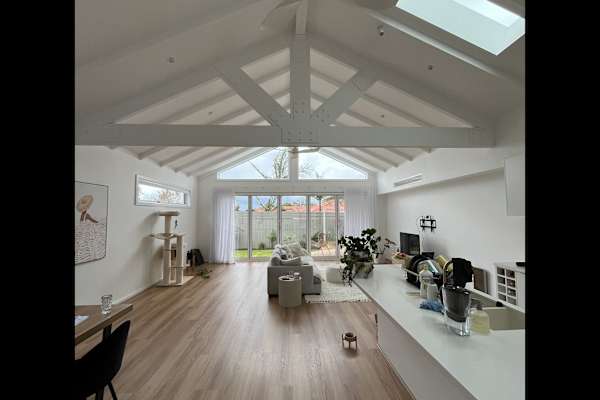 House sit in Melbourne, VIC, Australia