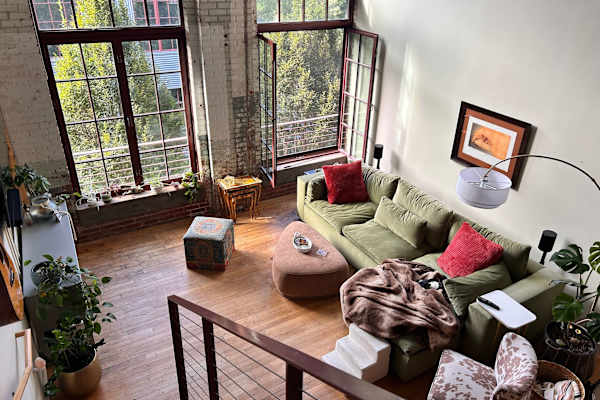 House sit in Saxapahaw, NC, US