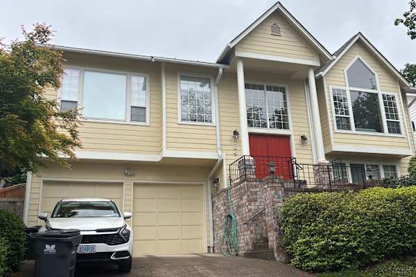 House sit in Springfield, OR, US