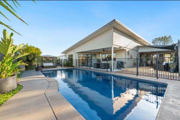 House sit in Caloundra, QLD, Australia