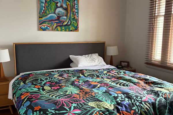 House sit in Melbourne, VIC, Australia