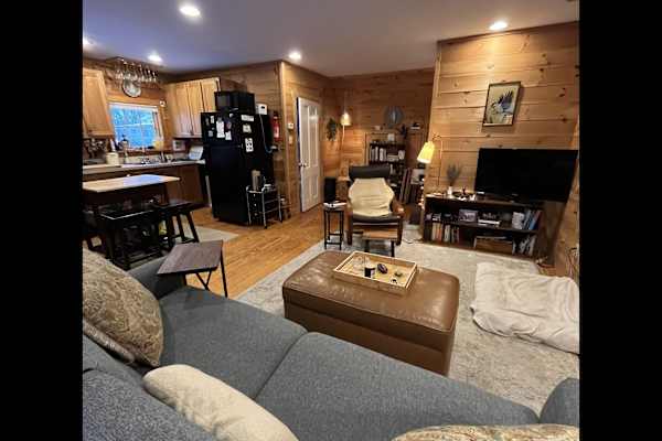 House sit in Burlington, VT, US