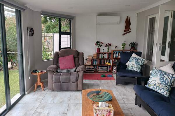 House sit in George, South Africa