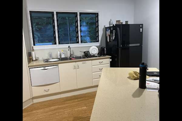 House sit in Cairns, QLD, Australia