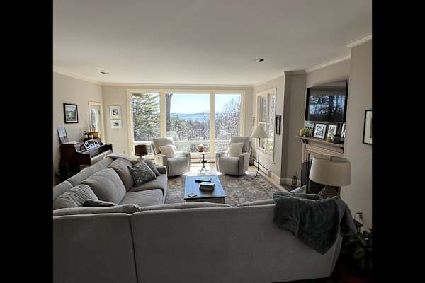 House sit in Yarmouth, ME, US