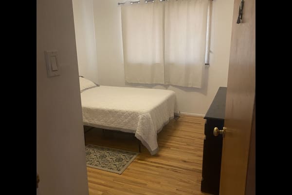 House sit in Albuquerque, NM, US