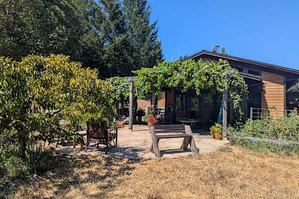 House sit in Cazadero, CA, US