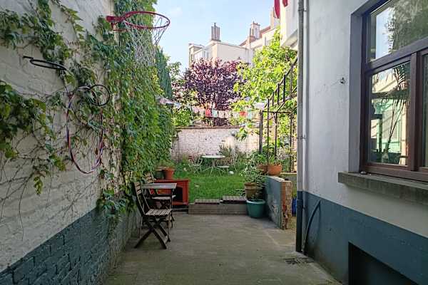 House sit in Anderlecht, Belgium