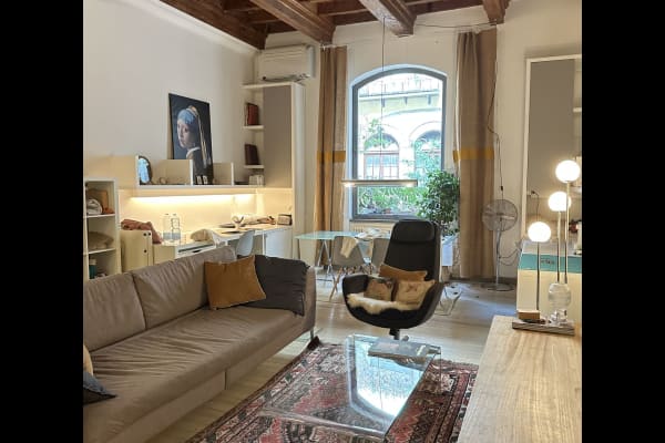 House sit in Florence, Italy