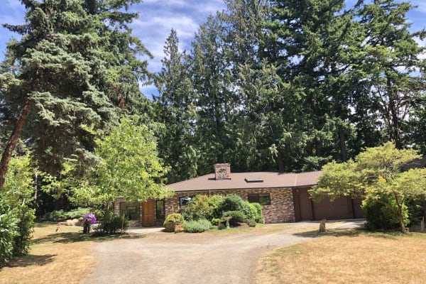 House sit in Mount Vernon, WA, US