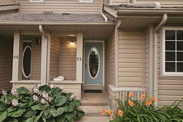 House sit in Blue Mountains, ON, Canada