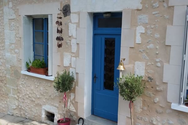 House sit in Tocane-Saint-Apre, France